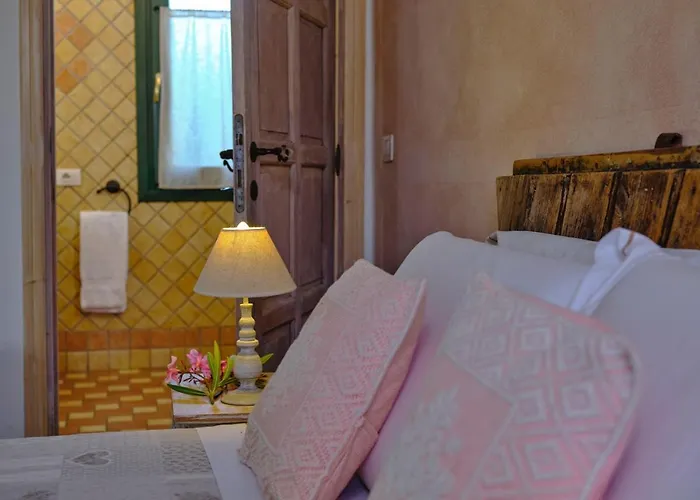 Tenute Murales Srls Ольбія