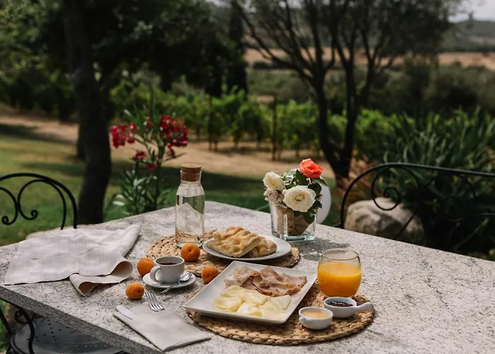 Tenute Murales Srls Готель