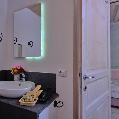 Murales - Turismo Rurale Otel Olbia