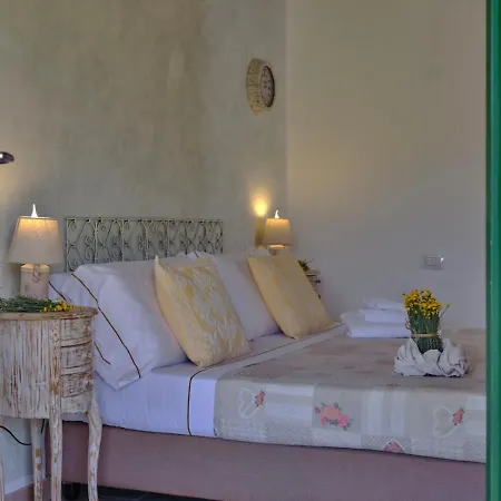 Hotel Murales - Turismo Rurale Olbia