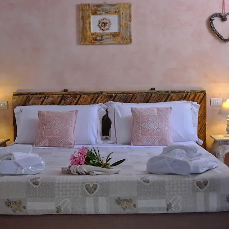 Hotell Tenute Murales